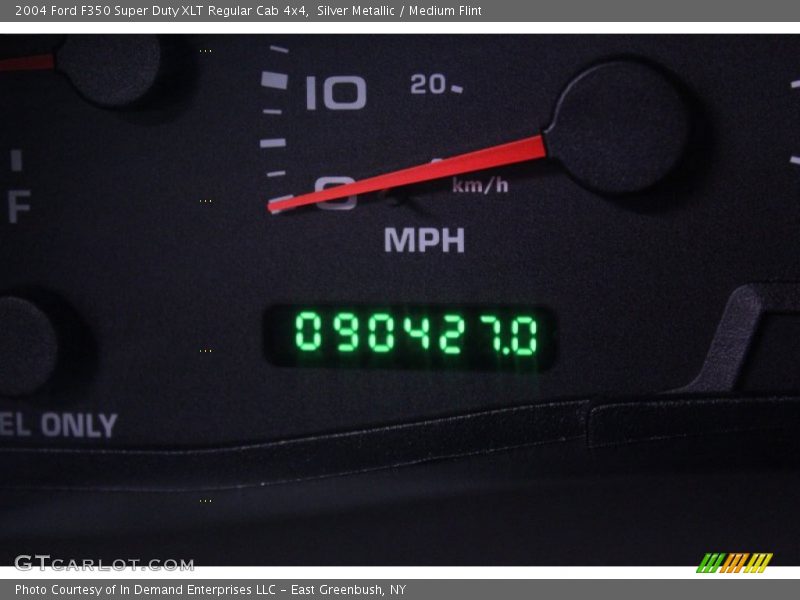 Silver Metallic / Medium Flint 2004 Ford F350 Super Duty XLT Regular Cab 4x4