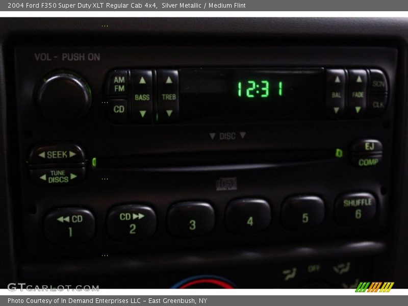 Silver Metallic / Medium Flint 2004 Ford F350 Super Duty XLT Regular Cab 4x4