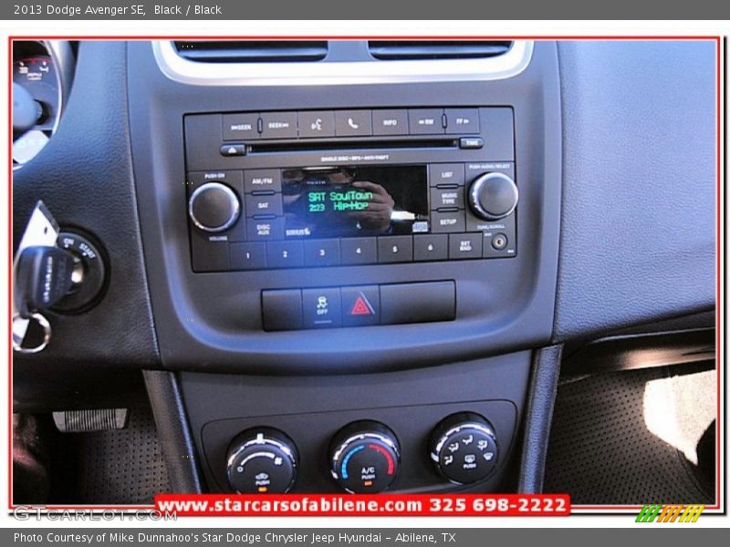 Black / Black 2013 Dodge Avenger SE