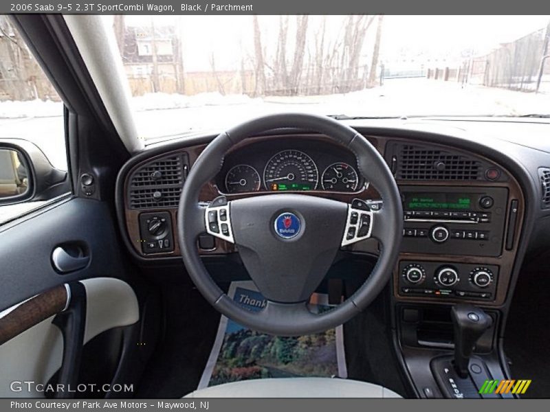 Dashboard of 2006 9-5 2.3T SportCombi Wagon