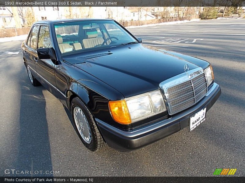 Black / Parchment 1993 Mercedes-Benz E Class 300 E Sedan