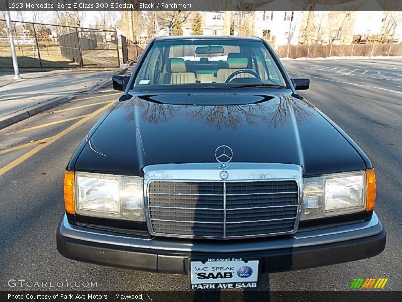 Black / Parchment 1993 Mercedes-Benz E Class 300 E Sedan