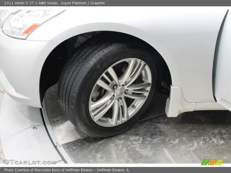 Liquid Platinum / Graphite 2011 Infiniti G 37 x AWD Sedan