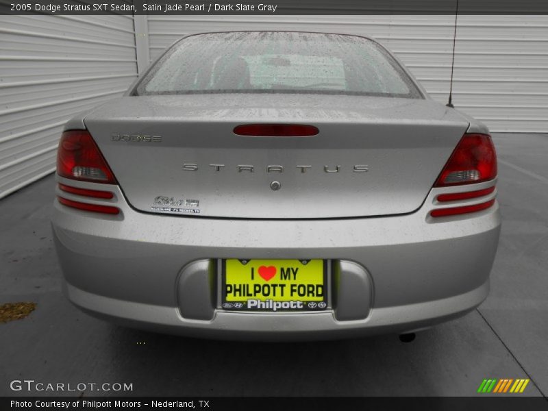 Satin Jade Pearl / Dark Slate Gray 2005 Dodge Stratus SXT Sedan