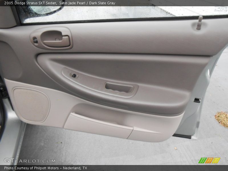 Satin Jade Pearl / Dark Slate Gray 2005 Dodge Stratus SXT Sedan