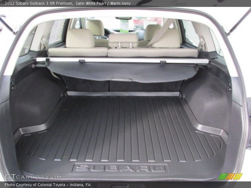  2012 Outback 3.6R Premium Trunk