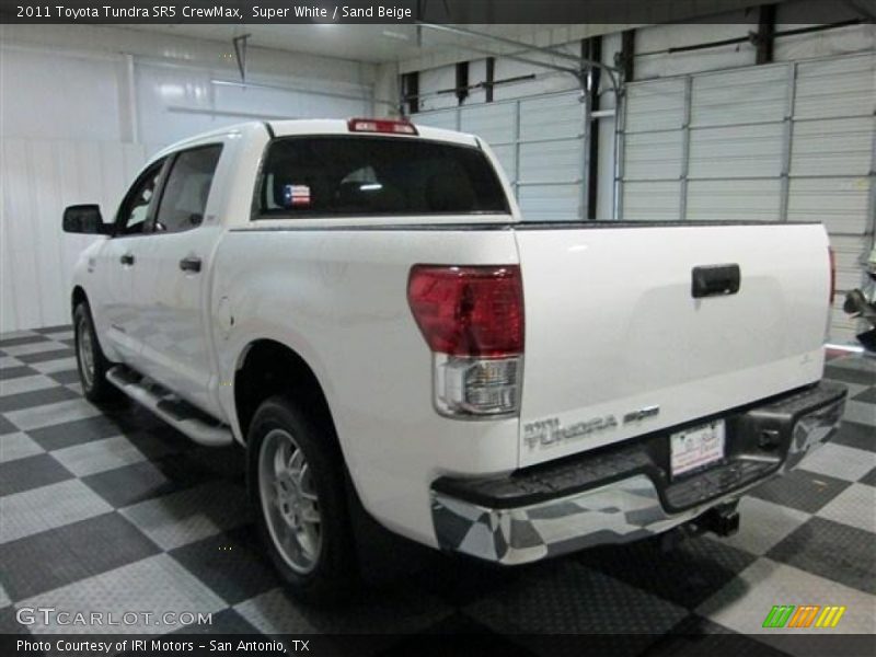 Super White / Sand Beige 2011 Toyota Tundra SR5 CrewMax