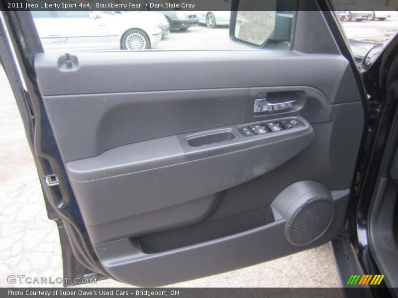 Blackberry Pearl / Dark Slate Gray 2011 Jeep Liberty Sport 4x4
