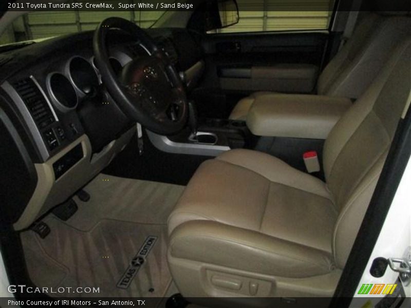 Super White / Sand Beige 2011 Toyota Tundra SR5 CrewMax