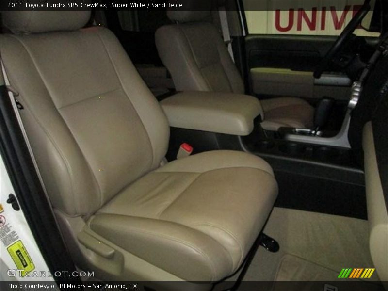 Super White / Sand Beige 2011 Toyota Tundra SR5 CrewMax