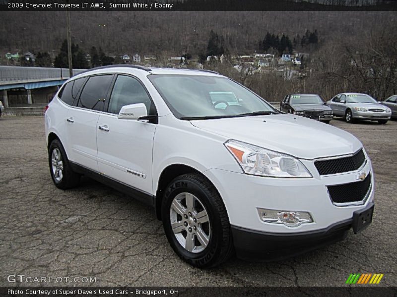 Summit White / Ebony 2009 Chevrolet Traverse LT AWD