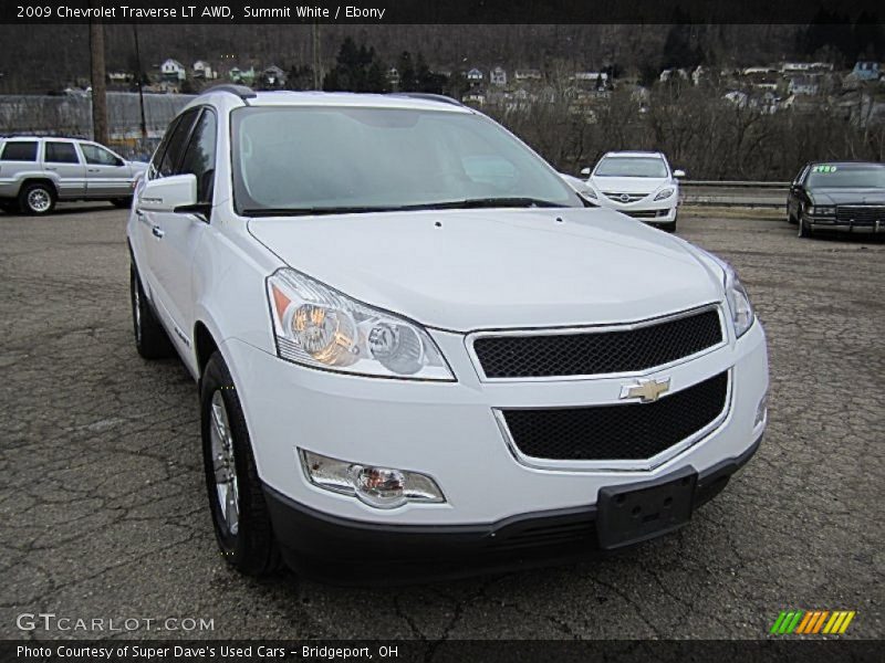 Summit White / Ebony 2009 Chevrolet Traverse LT AWD