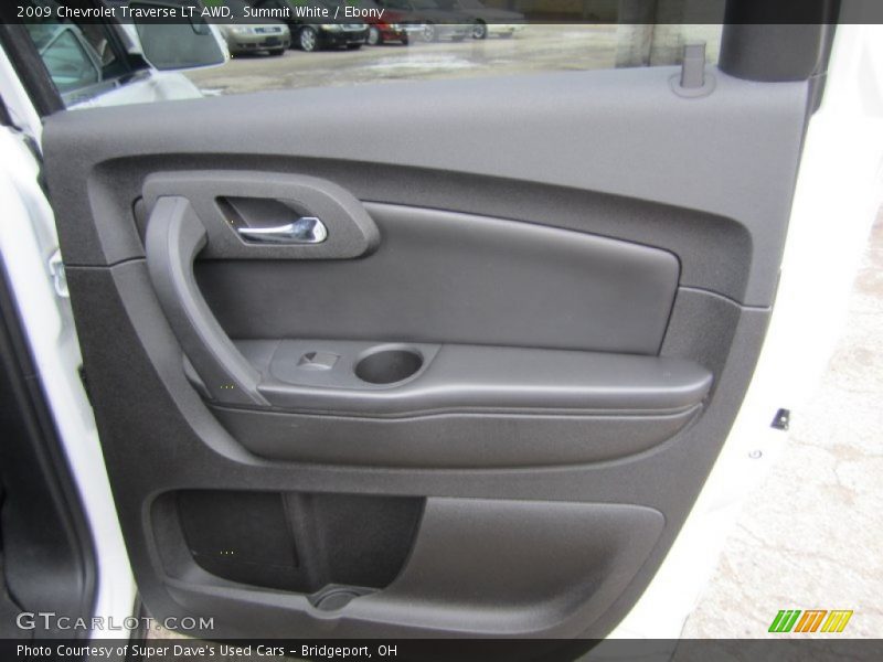 Summit White / Ebony 2009 Chevrolet Traverse LT AWD