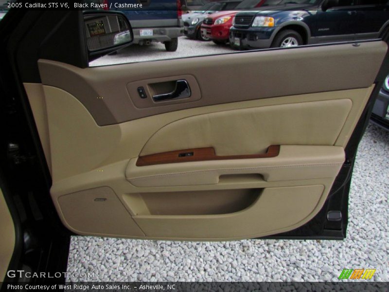 Black Raven / Cashmere 2005 Cadillac STS V6