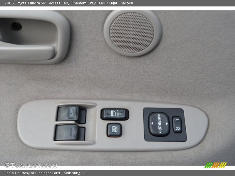 Phantom Gray Pearl / Light Charcoal 2006 Toyota Tundra SR5 Access Cab