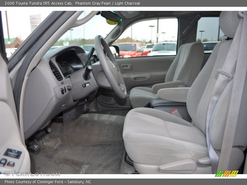 Front Seat of 2006 Tundra SR5 Access Cab