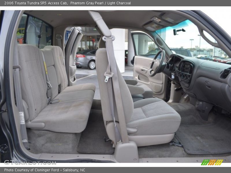  2006 Tundra SR5 Access Cab Light Charcoal Interior