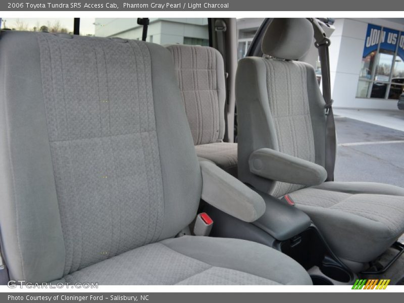 Phantom Gray Pearl / Light Charcoal 2006 Toyota Tundra SR5 Access Cab