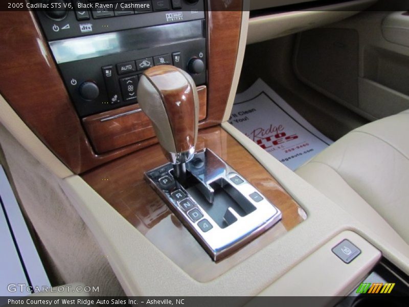 Black Raven / Cashmere 2005 Cadillac STS V6