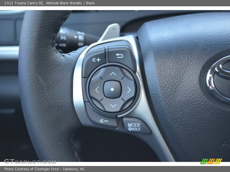 Controls of 2013 Camry SE