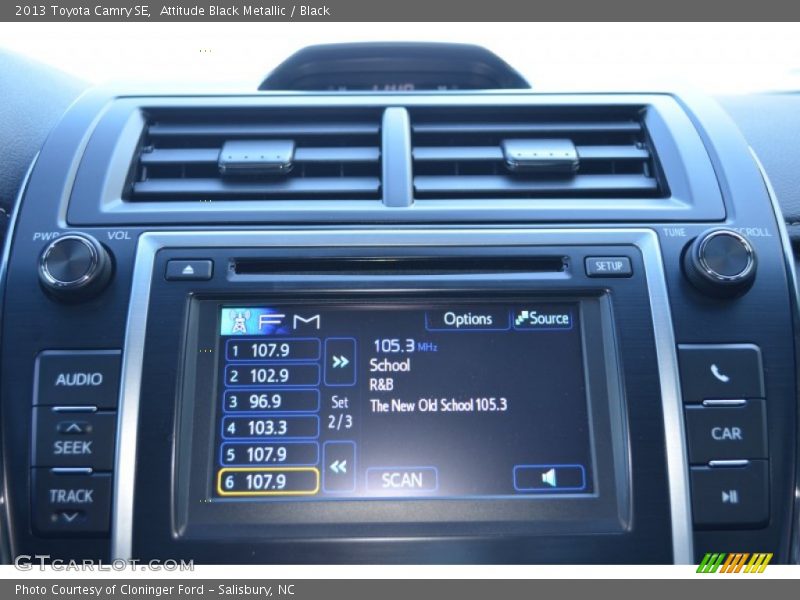 Attitude Black Metallic / Black 2013 Toyota Camry SE