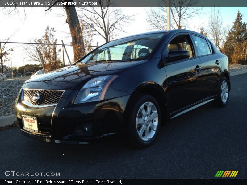 Super Black / Charcoal 2010 Nissan Sentra 2.0 SR