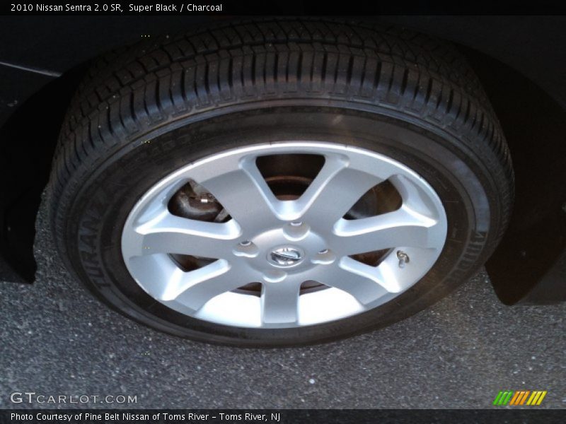 Super Black / Charcoal 2010 Nissan Sentra 2.0 SR
