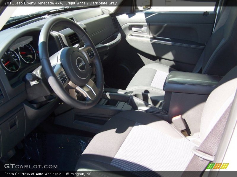 Bright White / Dark Slate Gray 2011 Jeep Liberty Renegade 4x4