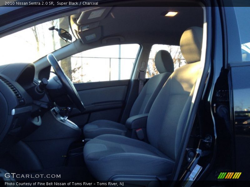 Super Black / Charcoal 2010 Nissan Sentra 2.0 SR