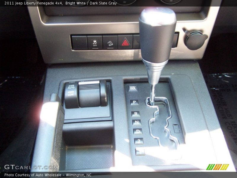 Bright White / Dark Slate Gray 2011 Jeep Liberty Renegade 4x4