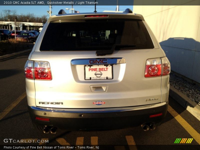 Quicksilver Metallic / Light Titanium 2010 GMC Acadia SLT AWD