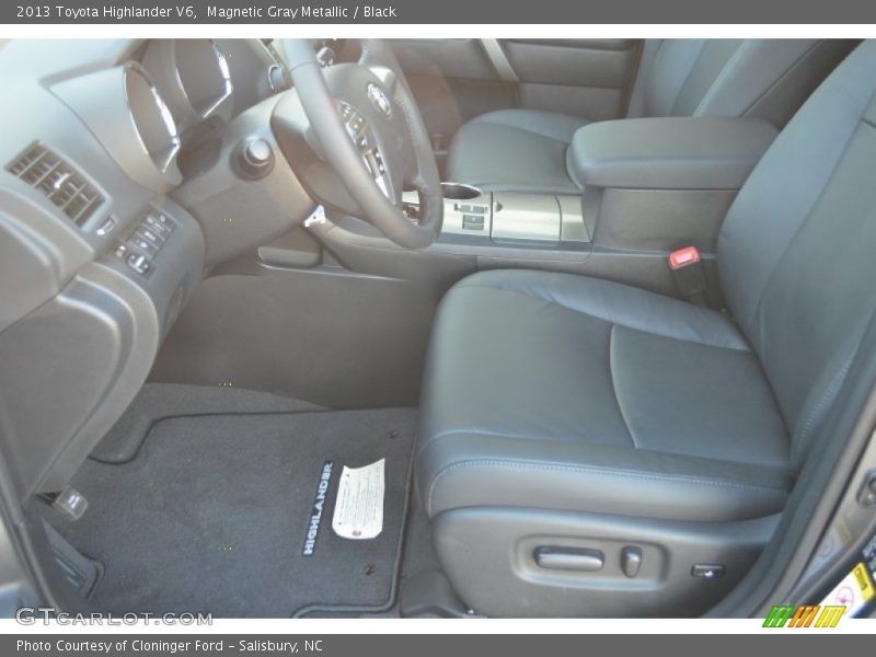 Magnetic Gray Metallic / Black 2013 Toyota Highlander V6