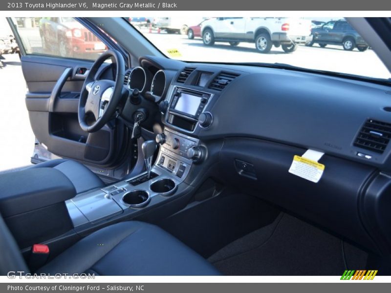 Magnetic Gray Metallic / Black 2013 Toyota Highlander V6