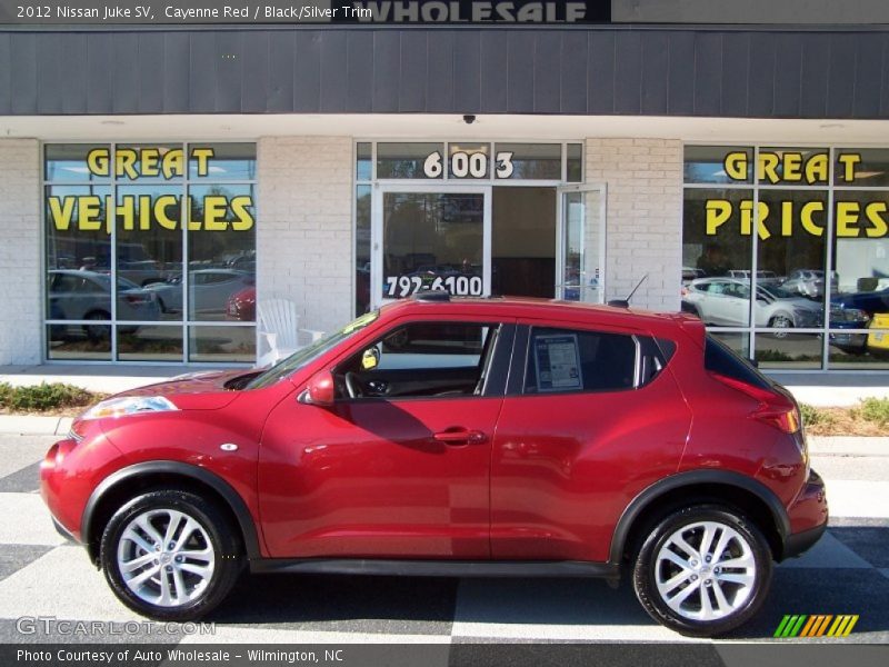 Cayenne Red / Black/Silver Trim 2012 Nissan Juke SV