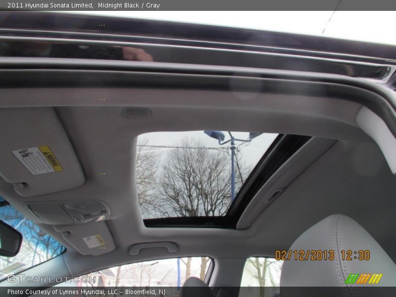 Midnight Black / Gray 2011 Hyundai Sonata Limited