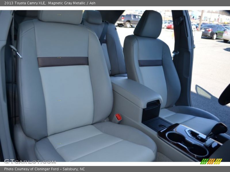Magnetic Gray Metallic / Ash 2013 Toyota Camry XLE