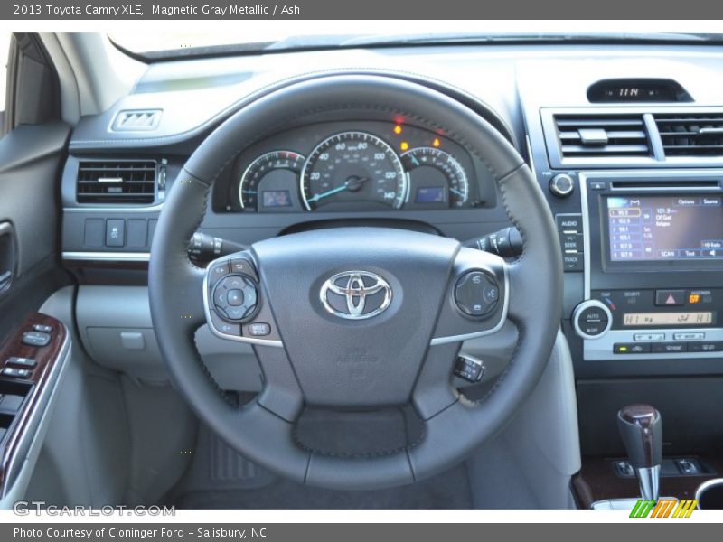 Magnetic Gray Metallic / Ash 2013 Toyota Camry XLE