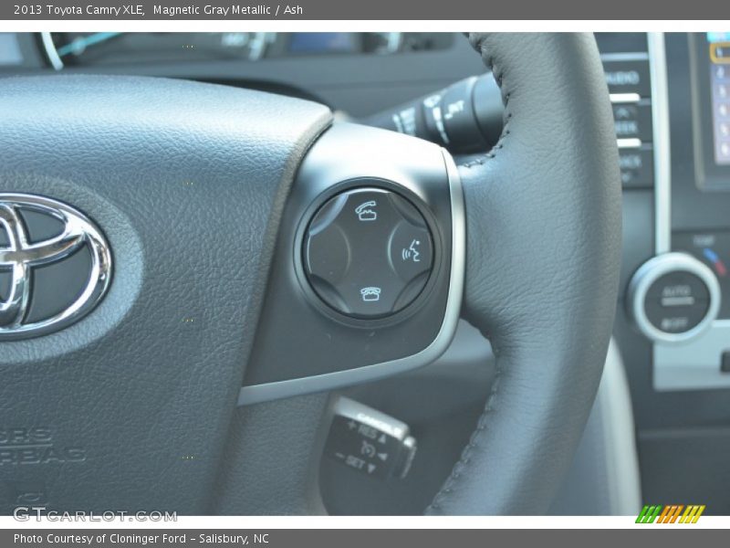 Magnetic Gray Metallic / Ash 2013 Toyota Camry XLE