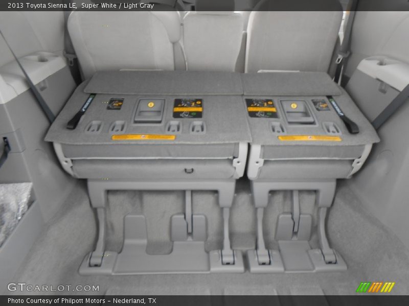 Super White / Light Gray 2013 Toyota Sienna LE