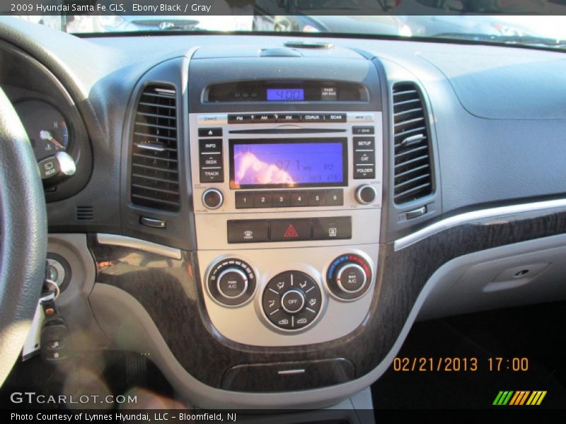 Ebony Black / Gray 2009 Hyundai Santa Fe GLS