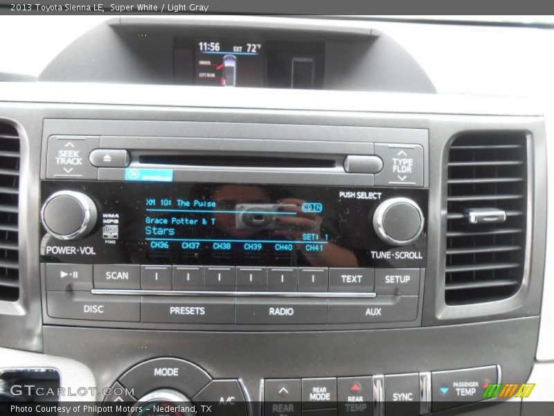 Audio System of 2013 Sienna LE