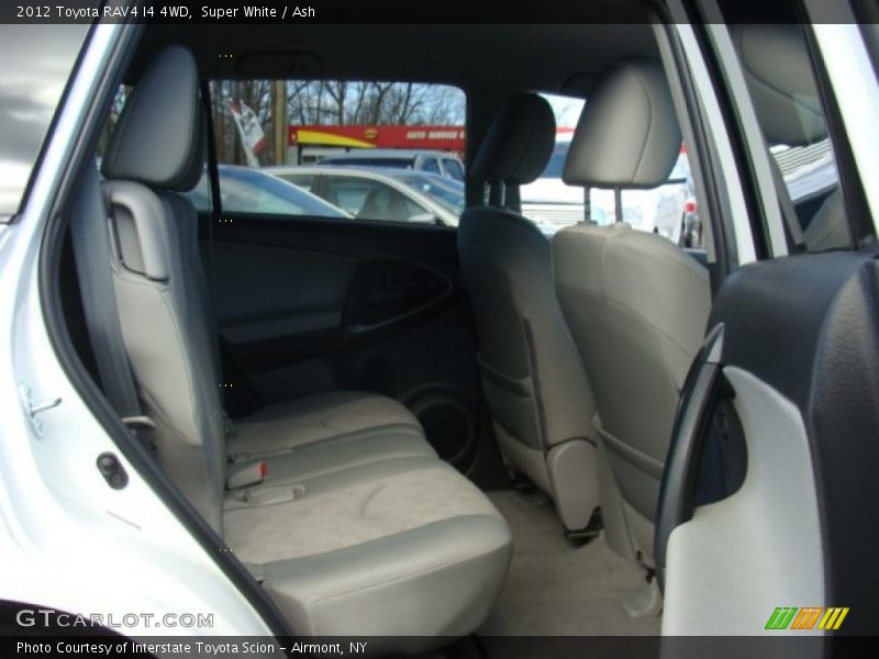 Super White / Ash 2012 Toyota RAV4 I4 4WD