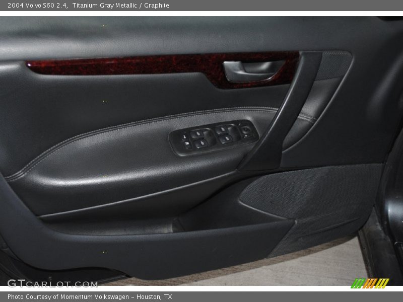 Titanium Gray Metallic / Graphite 2004 Volvo S60 2.4
