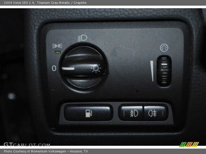 Titanium Gray Metallic / Graphite 2004 Volvo S60 2.4