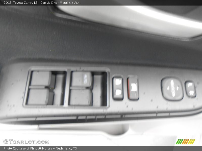 Classic Silver Metallic / Ash 2013 Toyota Camry LE