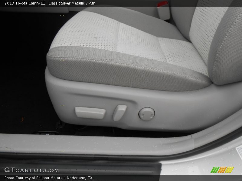 Classic Silver Metallic / Ash 2013 Toyota Camry LE