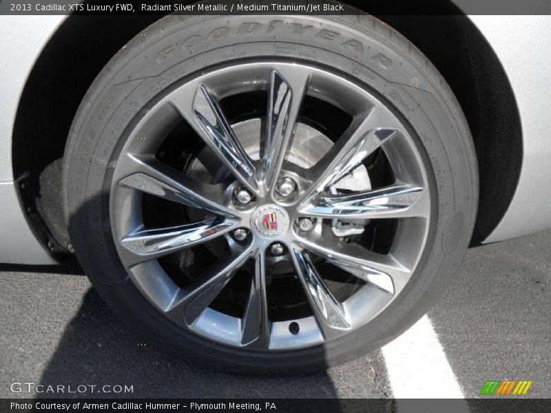 Radiant Silver Metallic / Medium Titanium/Jet Black 2013 Cadillac XTS Luxury FWD
