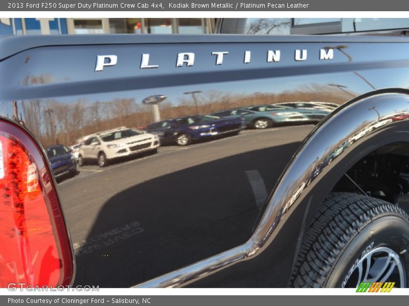 Platinum - 2013 Ford F250 Super Duty Platinum Crew Cab 4x4