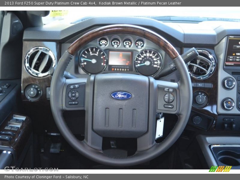  2013 F250 Super Duty Platinum Crew Cab 4x4 Steering Wheel