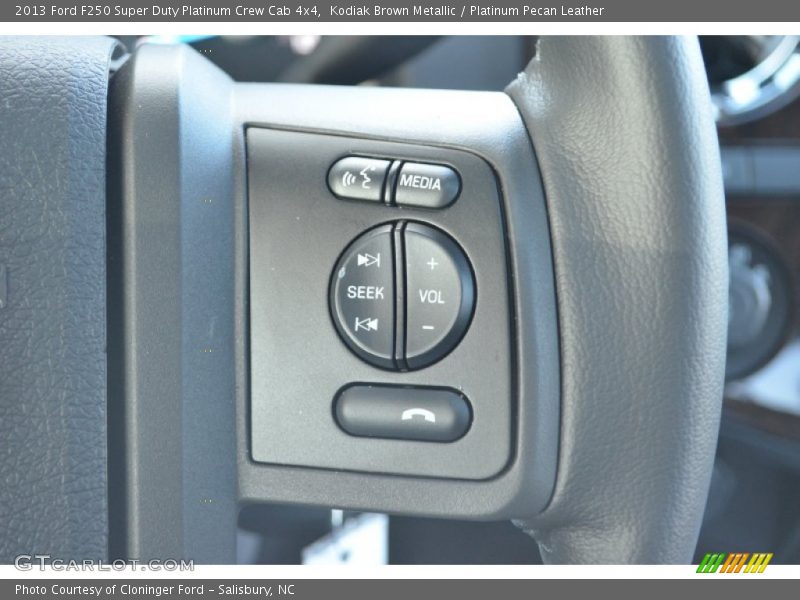 Controls of 2013 F250 Super Duty Platinum Crew Cab 4x4